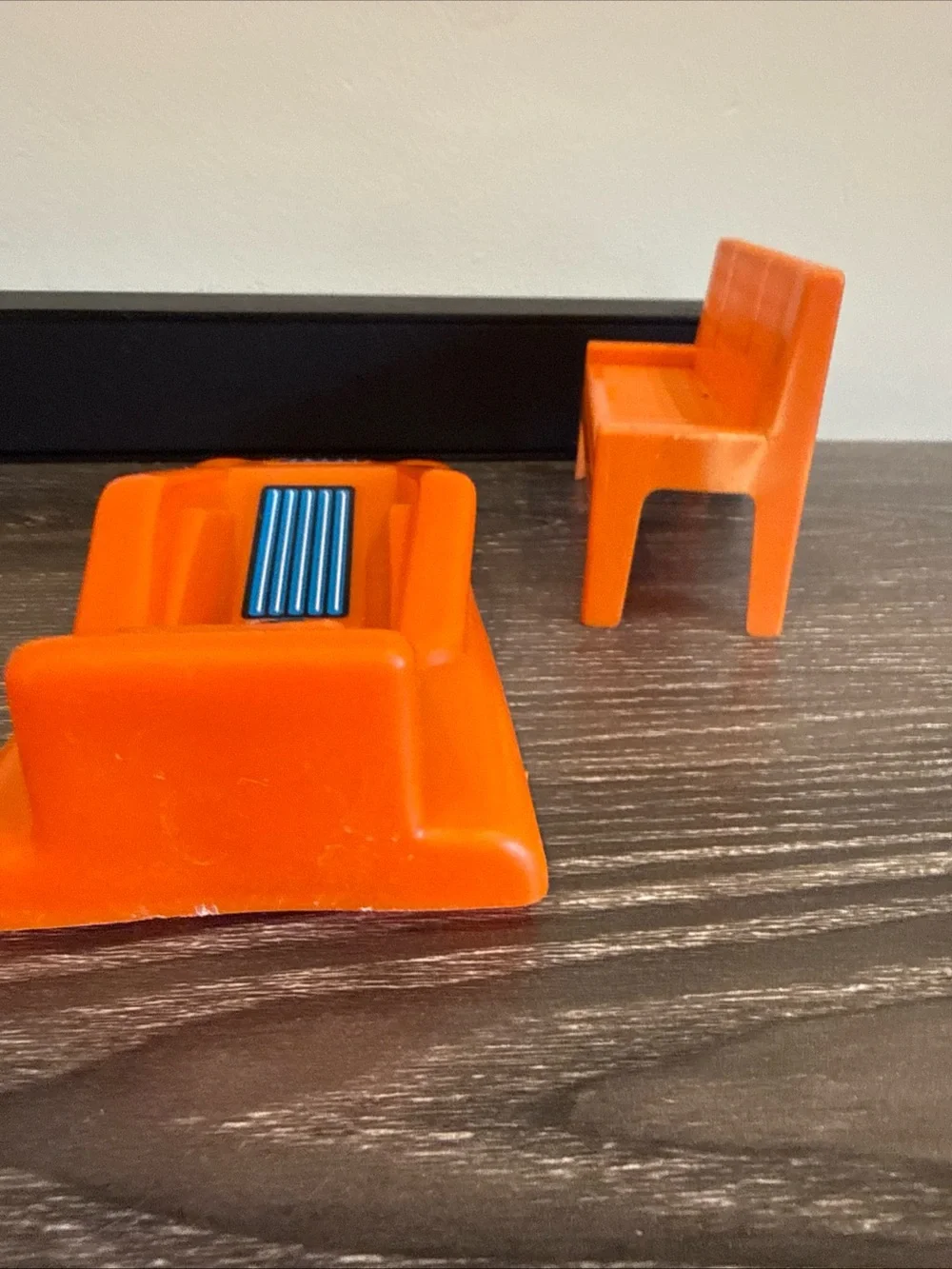 Barbie Pool Party Fun Chaise Lounge Chair Orange Raft Bench 1973